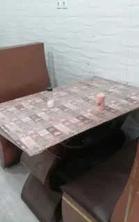 میزو صندلی فست فود فلافل.. و جعبه نوشابه