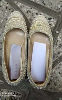 کفش مجلسی پاشنه سه سانت سایز۳۶/۳۷