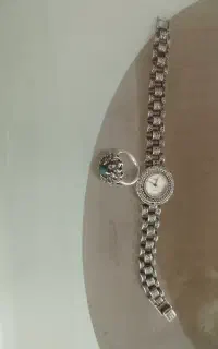 ساعت و انگشتر. نقره