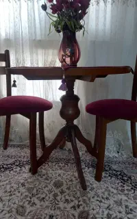 میزو۲عدد صندلی چوب اصل کاملا نو