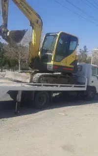 راننده بیل. مینی بیل