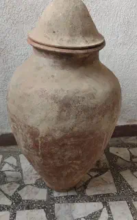 کوزه قدیمی و اصیل با قدمت ۱۰۰ ساله