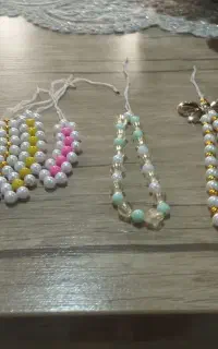 آویز گوشی