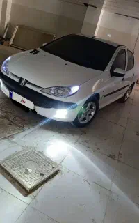 206 SD V8