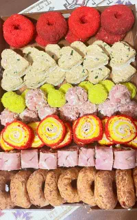 تهیه غذا و دسر آوا بانو(مکان جهت برگزاری مراسم)