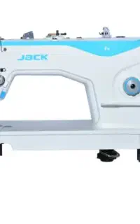 صندلی در کارگاه خیاطی