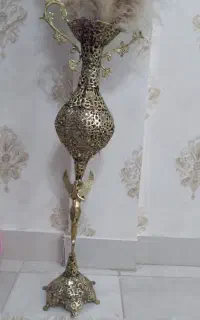 بوفه،گلدان،ساعت برنجی