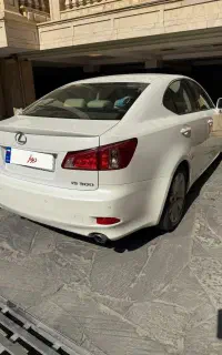 لکسوس is 300 مدل2011