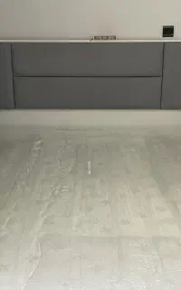 تخت خواب دو نفره در حد نو