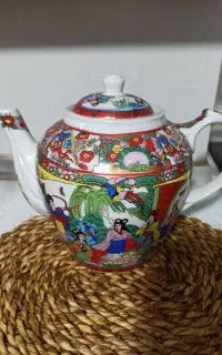 قوری طرح درباری