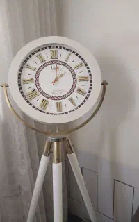 ساعت تلسکوپی یا سه پایه