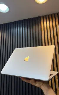 مک بوک ایر نقره‌ایMacBook air M1 silver
