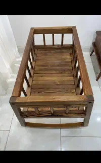 تخت نوزاد (نَنو)
