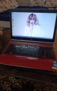 لپ‌تاپ NEC قرمز i7