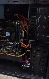 کیس گیمینگ rx 470 پردازنده i3