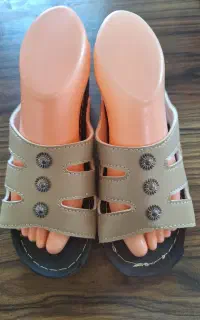 دمپایی راحتی زنانه **تضمین اصالت کالا