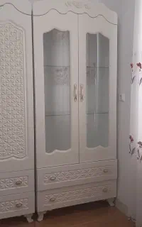 سلام تخت وکمدنوجوان