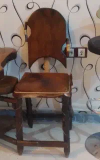 ۲ عدد صندلی