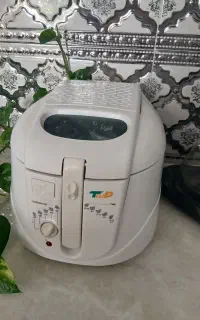 سرخکن ۲ونیم لیتری