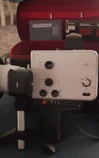 دستگاه آپارات و دوربین فیلمبرداری