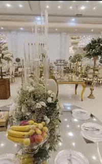تالار/عروسی/غذا و خدمات/هر۱۰۰ نفر۵۰ میلیون تومان