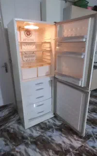 یخچال فریزر بدون برفک