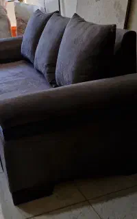 مبل سه نفره در حد