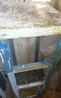 چهار پایه دست ساز فلزی