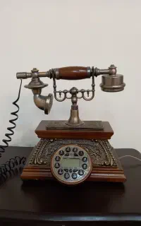 تلفن رومیزی