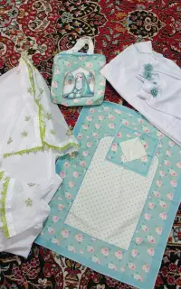 دو عدد چادر  باسجاده وکیف