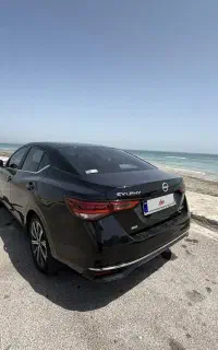 نیسان سیلفی مکس مشکی