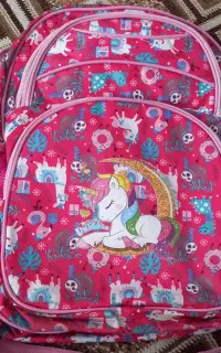 کوله مدرسه دخترانه