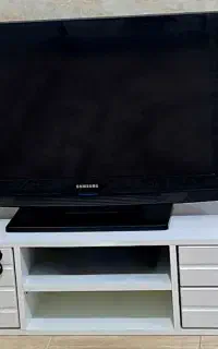 تلوزیون
