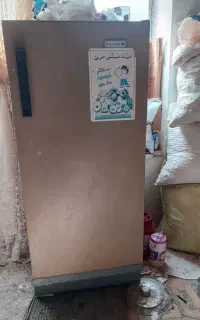 یخچال قدبمی کارکرده