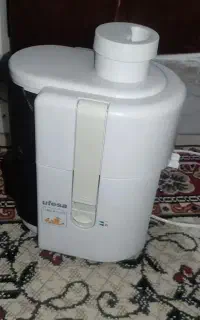 آبمیوه گیری ufesa سالم سالم