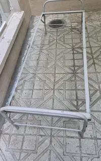 تخت فلزی تاشو (سربازی)
