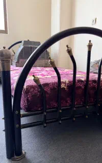 تخت تک نفره فلزی