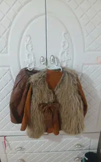 کفش و لباس کودک در حد نو