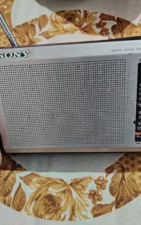 رادیو سونی 3 موج قدیمی