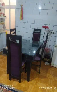 میز غذاخوری چهار نفره