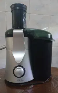 آبمیوه گیری تکنو