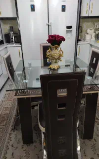 میز غذاخوری فروش فوری