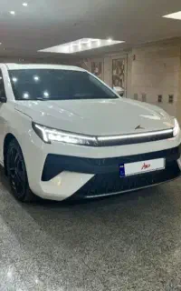 کی ام سی j 7 مدل ۱۴۰۳