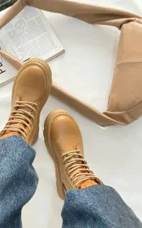 بوت بلند