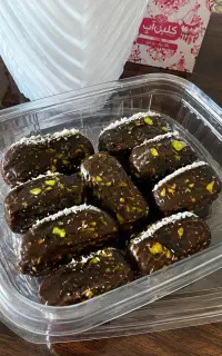 شکلات المانی مغزدار