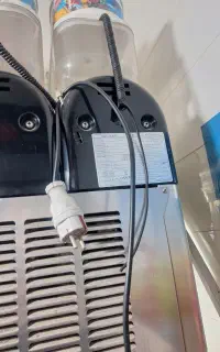 دستگاه یخ دربهشت ۳مخزنه
