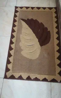 ۴ عدد پادری کاملا هم اندازه و کاملاً سالم