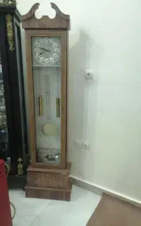 ساعت ایستاده