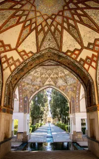 تور جشنواره گلابگیری کاشان