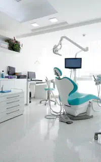 نیازمند نیروی در دندانپزشکی
